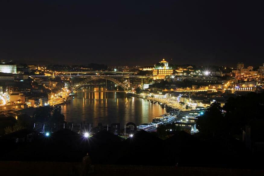 Historical Porto/Gaia Apartment Exteriör bild