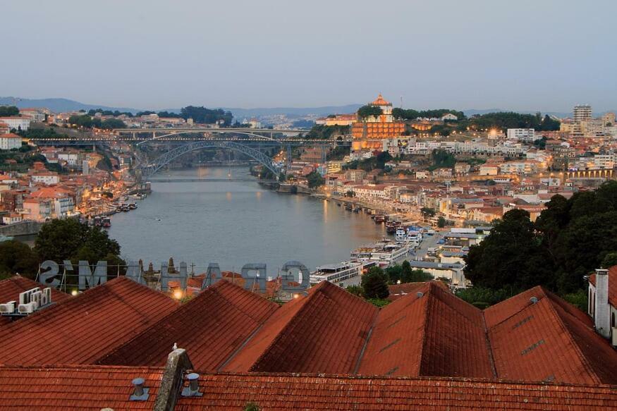 Historical Porto/Gaia Apartment Exteriör bild